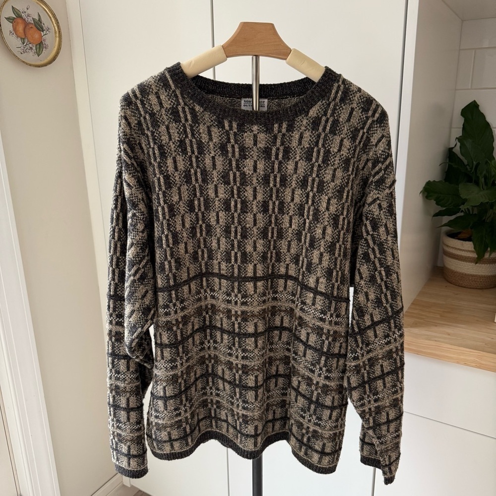 Northeast Outfitters Vintage Knit Sweater Men’s Large Beige Brown Geometric USA